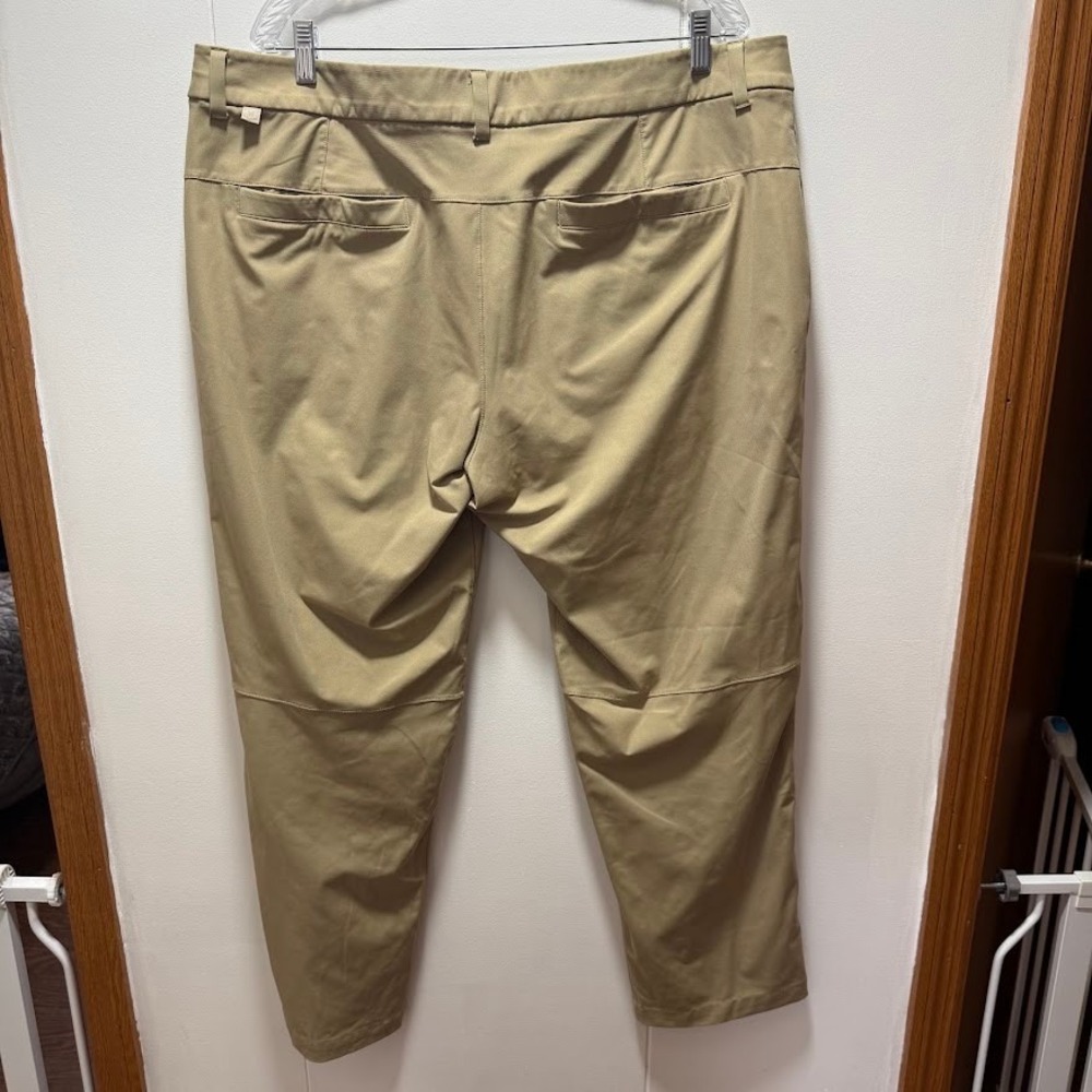 Lululemon ABC Classic-Fit Pant 30 Warpstreme Khaki Tan Mens Size 40 LM5420S - Picture 5 of 6